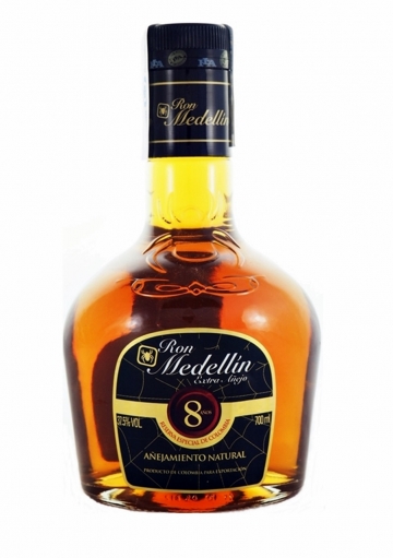 Medellin Añejo 8 Years Rhum 38% 70 cl